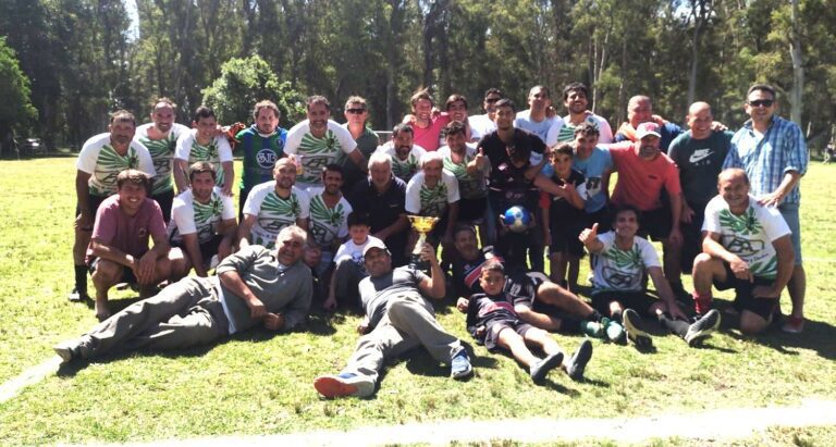 Fútbol de Veteranos: «La 35 campeón del Clausura, define con K-City