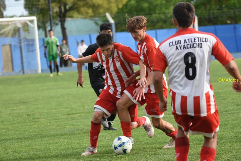 Fútbol Regional Amateur: Empate de Atlético y triunfo de Sarmiento
