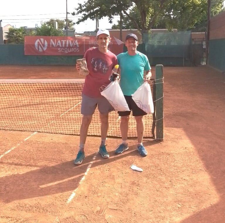 Tenis en el CeCu: El certamen de tenis de Intermedia fue para Juan Pocai