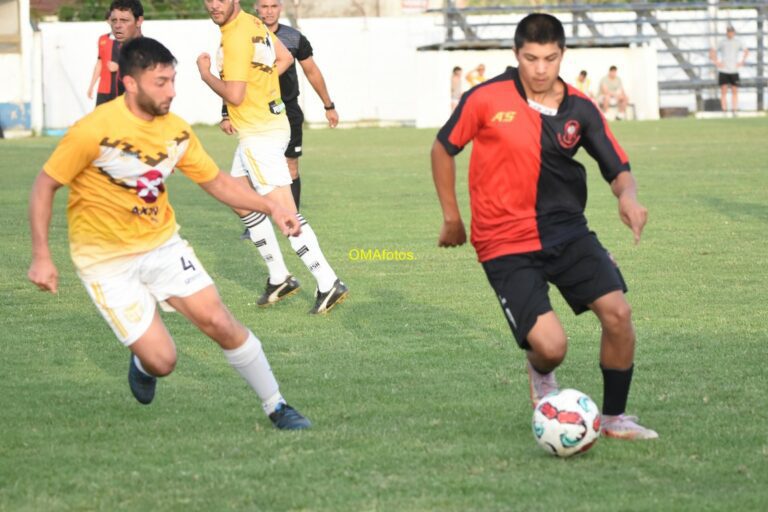 Copa Bicentenario: Empate de Estrada y Sarmiento, triunfo del DEFE sobre Atlético