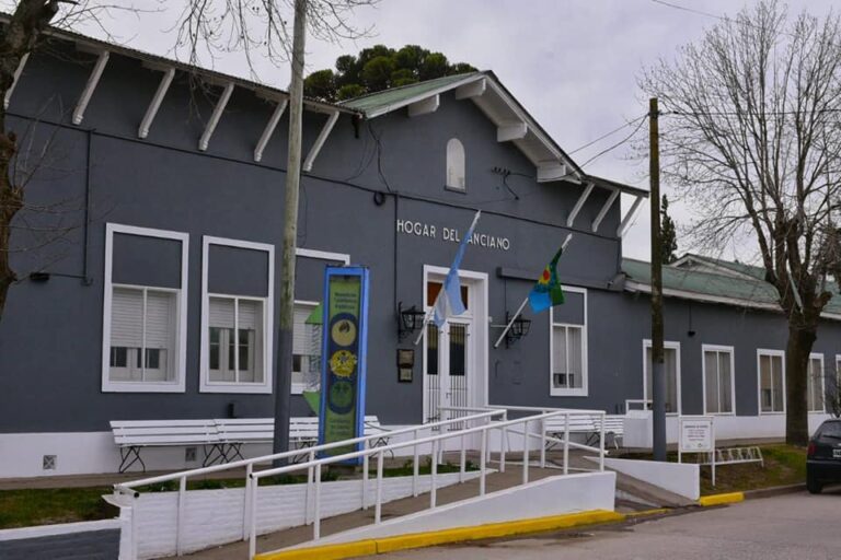 Recambio completo de cubierta y remodelaciones internas en el Hogar del Anciano