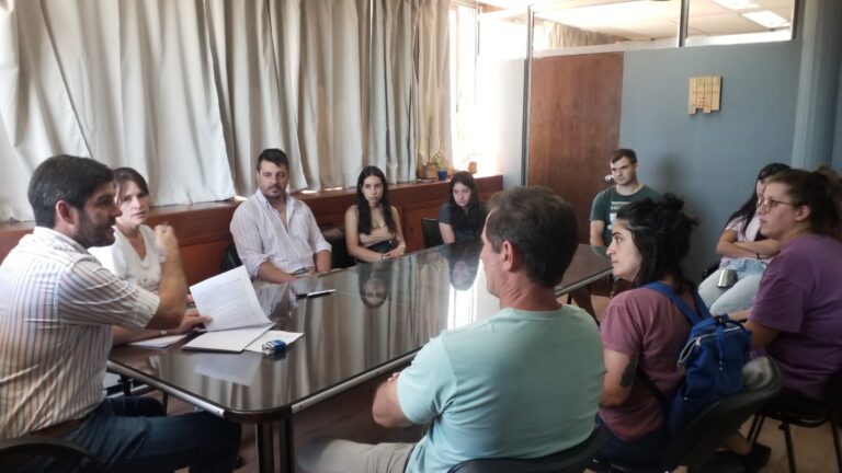 Nuevos emprendimientos locales adhieren al programa » Primer Empleo»