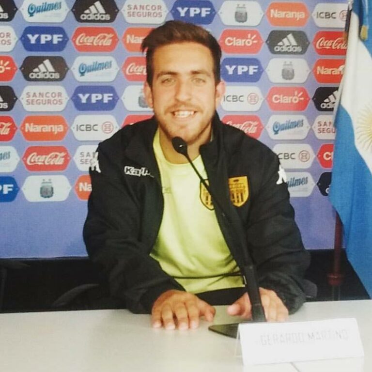 Fútbol: Marcos Schwindt deja Defensores y se incorpora a Santamarina