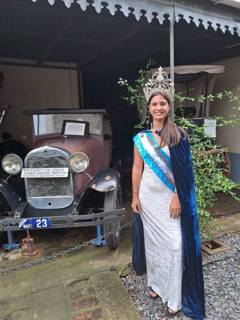 Matilde Fernández se presentó en la Fiesta Nacional del Carnaval de la Amistad