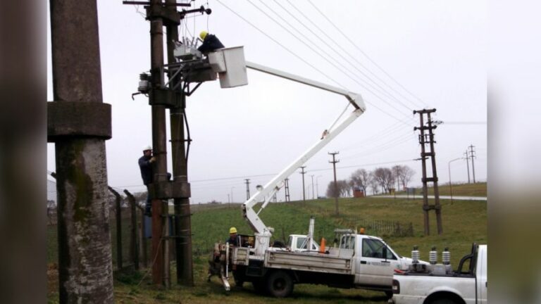 Embargan a pequeñas Cooperativas Eléctricas, entre ellas la de Barker