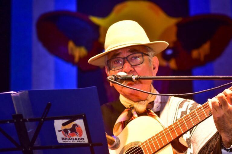 Gran noche inaugural del Certamen de Canto