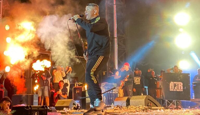 En el Patio de Tierra: Luego de las teloneras…..Brilló Damas Gratis