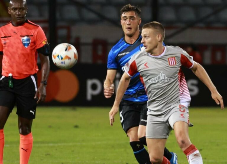 Estudiantes vs. The Strongest, por la Copa Libertadores
