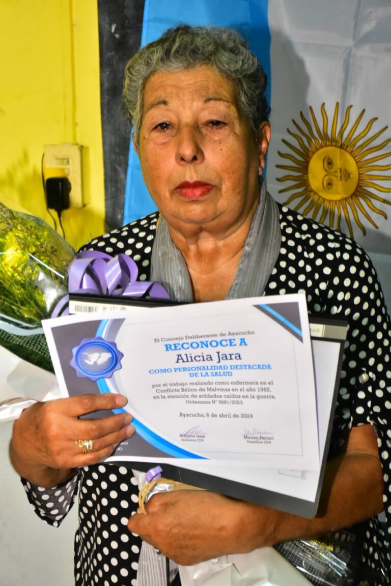 Alicia Jara fue reconocida como personalidad destacada