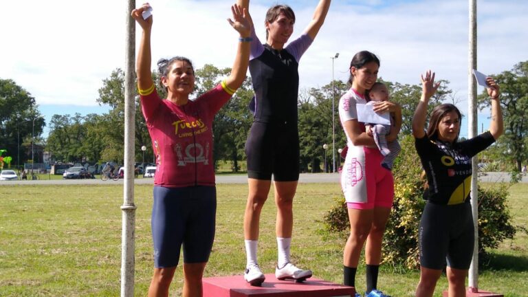 Ciclismo en Tandil: Triunfos de Mariana Calvo y Lucas Jaime
