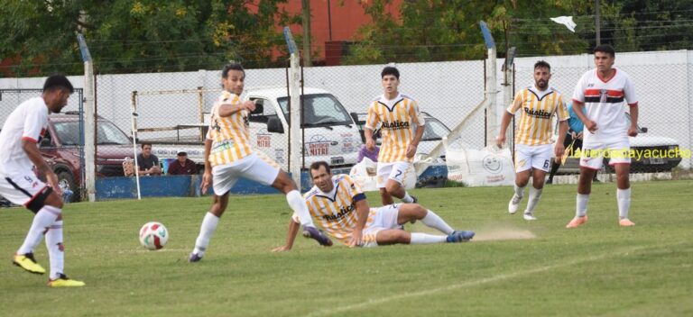Fútbol de la URD: En intenso juego Estrada derrotó al DEFE, cuando parecía empate