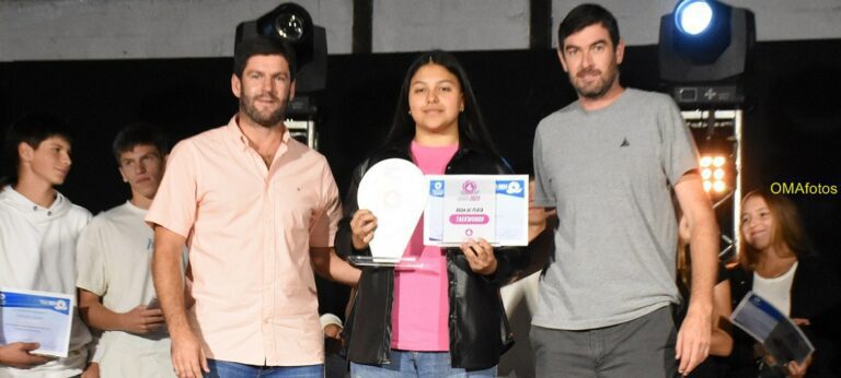 Fiesta del Deporte: Luz Quimey Cora es la Rosa de Oro 2023