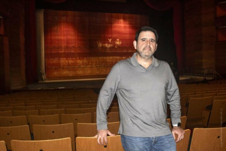 Fabián Veloz: cambió la carne por la lírica, triunfó en el mundo y vuelve a La Plata