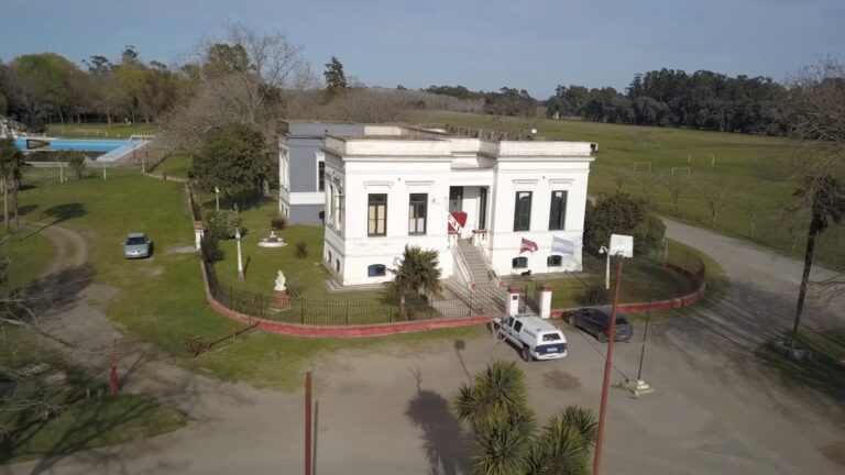 En su sede de ruta 50: Fiesta Roja por el cumple 97