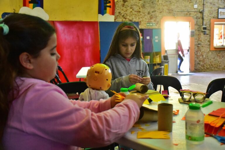 Placas de la primera Jornada de Vacaciones de Invierno