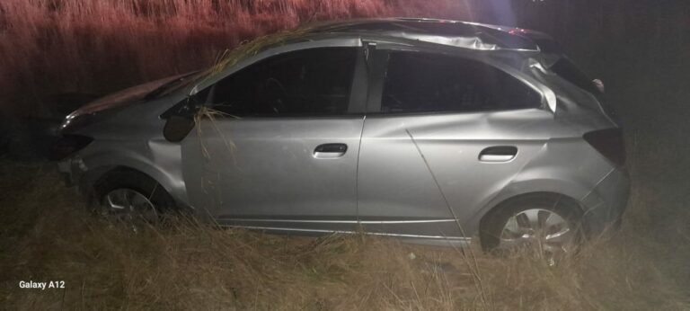 Un auto volcó en ruta 30: rauchense y sus tres hijos salieron ilesos