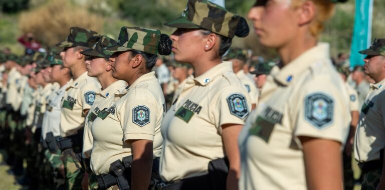 Rauch: “Cuando el personal se iba a recorrer, Lencina me hostigaba verbalmente”, aseguró la policía que denunció por acoso sexual a su ex Jefe