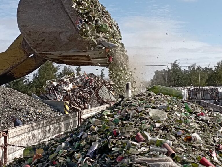 60 toneladas de vidrio- Más material para reciclado