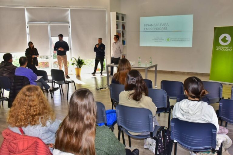 Herramientas de crecimiento y capacitación para emprendedores
