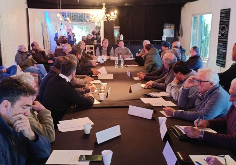 Sociedades Rurales se expresaron sobre la explotación del Puerto Quequén: “nadie le pide a la provincia que intervenga en el mercado de granos”