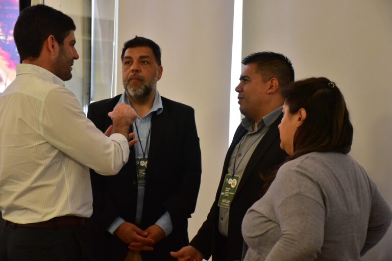 Mercociudades- Exposiciones en la Biblioteca Municipal