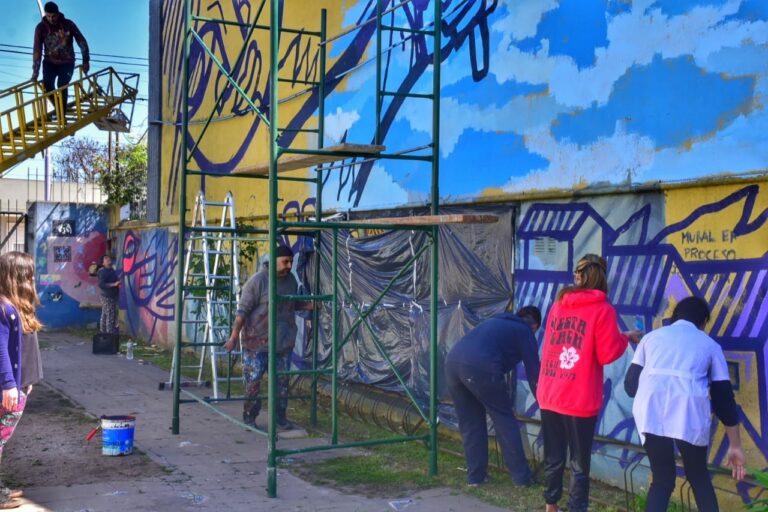 Iniciaron las VI Jornadas sobre Artes e Idiomas en la EMEAI