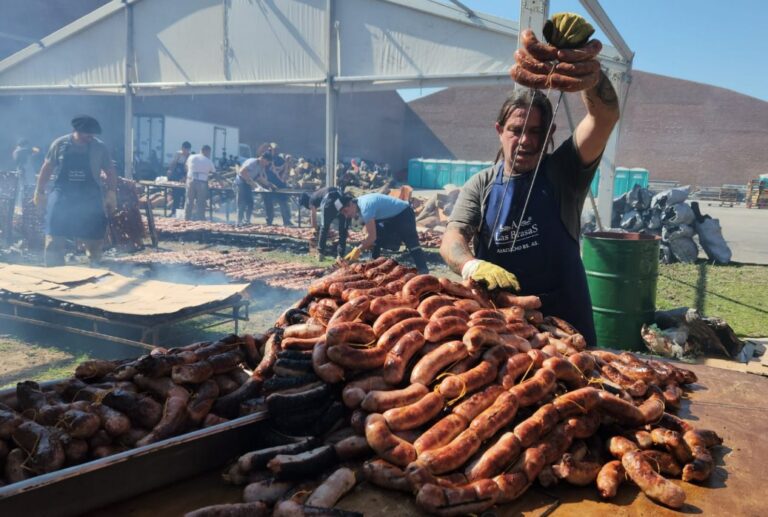 Manaos festejó sus 20 años con cocineros ayacuchenses
