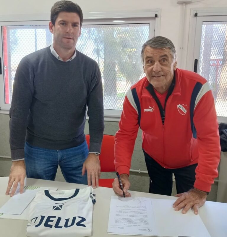 Encuentro entre Municipalidad de Ayacucho y el club Independiente de Avellaneda