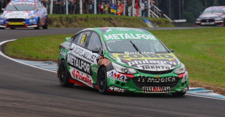 Turismo Nacional: Jonatan Castellano en la carrera de los 200 pilotos del Galvez