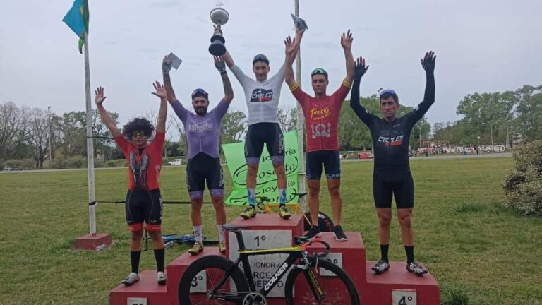 Festival en Tandil: Buen paso de los ciclistas ayacuchenses