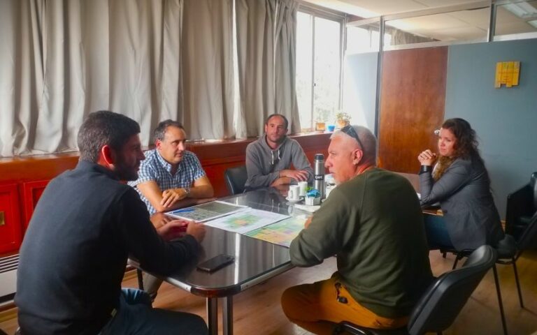 𝗥𝗘𝗨𝗡𝗜𝗢́𝗡 𝗖𝗢𝗡 𝗔𝗨𝗧𝗢𝗥𝗜𝗗𝗔𝗗𝗘𝗦 𝗥𝗘𝗚𝗜𝗢𝗡𝗔𝗟𝗘𝗦 𝗗𝗘 𝗔𝗕𝗦𝗔