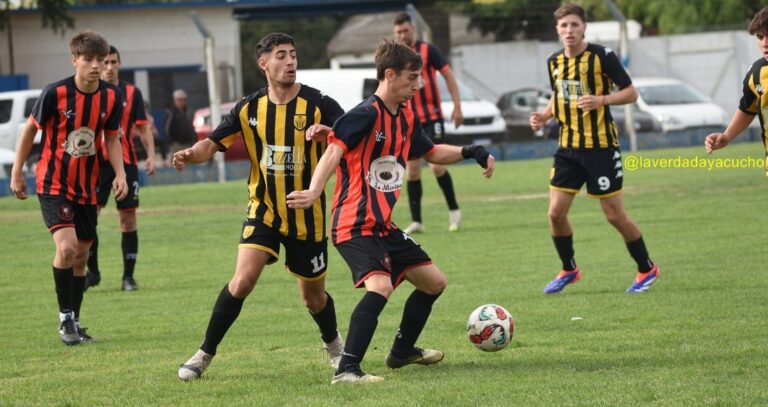 Fútbol de la URD: Triunfos de Sarmiento y Atlético, derrotas y descenso para Estrada y el DEFE