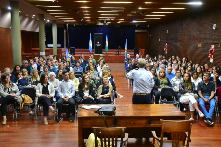 Charla abierta con el Psicólogo Adolfo Loreal