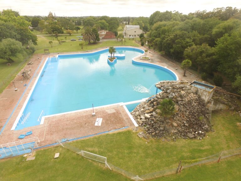 El domingo arranca la temporada en el Piletón de Independiente