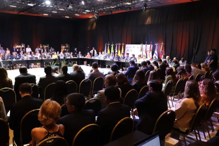 Ayacucho presente en la cumbre de Mercociudades