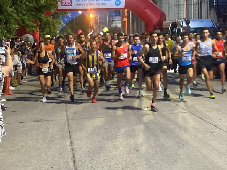El éxito enmarcó la carrera Nocturna La Vuelta al Pago con triunfo para el tandilense Emmanuel Ance