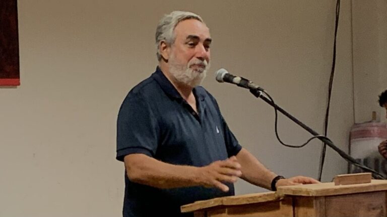 Presencia de Miguel Fernández en la cena radical