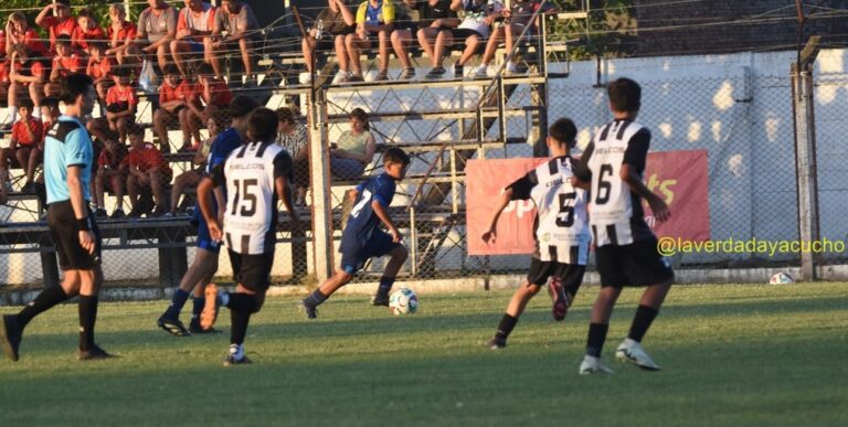 Nacional de fútbol de Atlético: desarrollo atractivo ante un lleno total