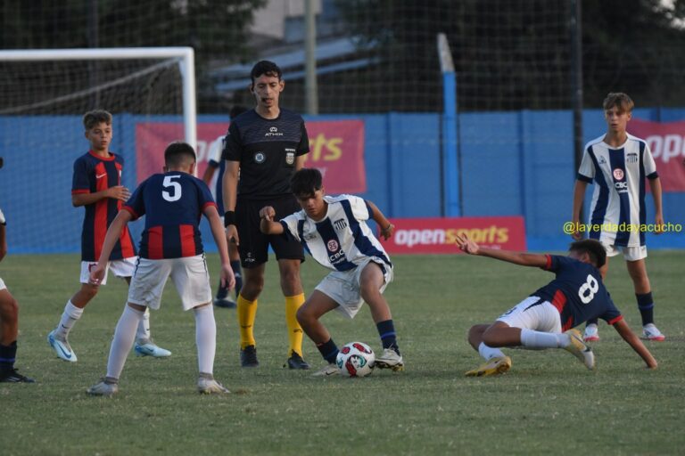 San Lorenzo de Almagro es el campeón del torneo Nacional de Atlético