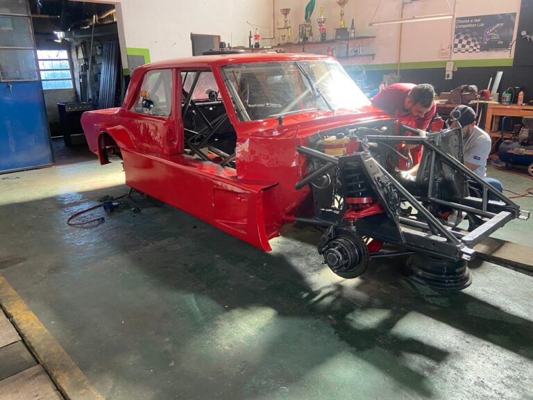 APAC en San Cayetano: Diego Maciel trabaja junto a su equipo para iniciar la temporada