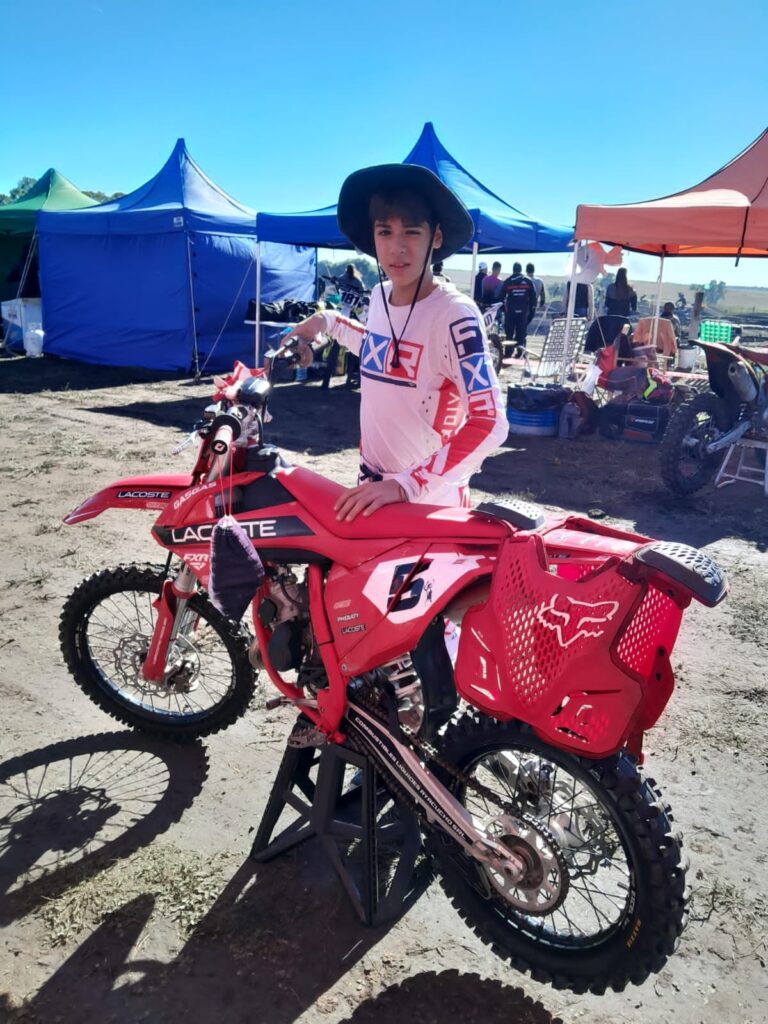 Motocross en Tandil: Indio Pereyra y un gran trabajo en Cerro Leones