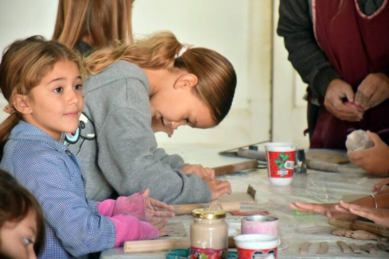 𝐓𝐀𝐋𝐋𝐄𝐑𝐄𝐒 𝐄𝐍 𝐌𝐎𝐕𝐈𝐌𝐈𝐄𝐍𝐓𝐎 𝐄𝐍 𝐋𝐀 𝐔𝐒𝐈𝐍𝐀