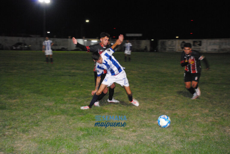 Pre-Federal en Maipú: El DEFE igualó en 1 con Parque Deportes de Labardén