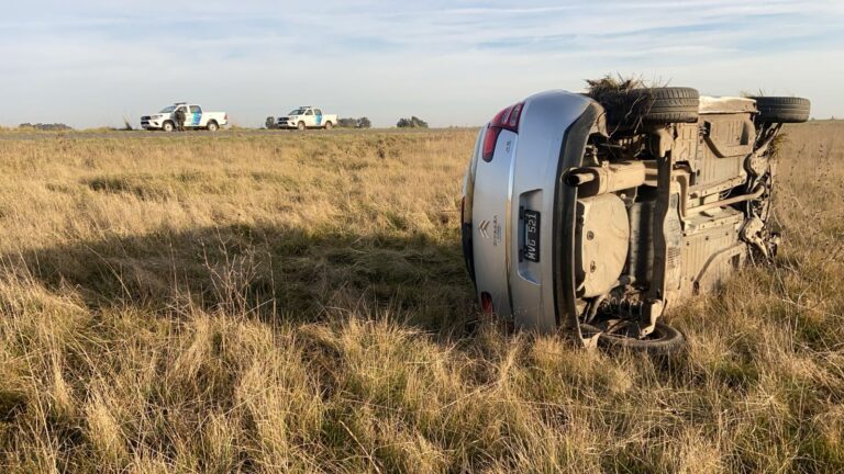 En horas de la mañana: Vuelco de un auto en ruta 29