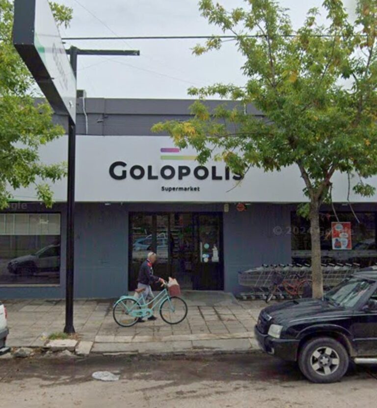 Frustrado intento de robo en Golopolis de Rauch: dos menores amenazaron con un cuchillo a los empleados y huyeron