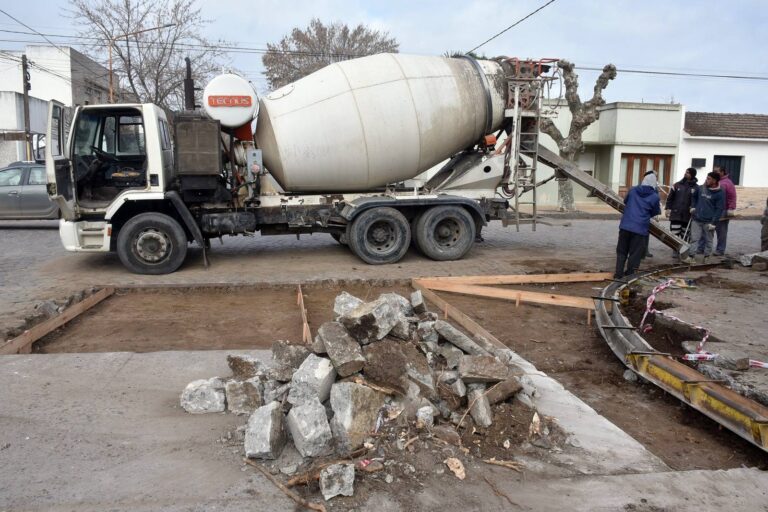 Bacheo y reparaciones asfálticas