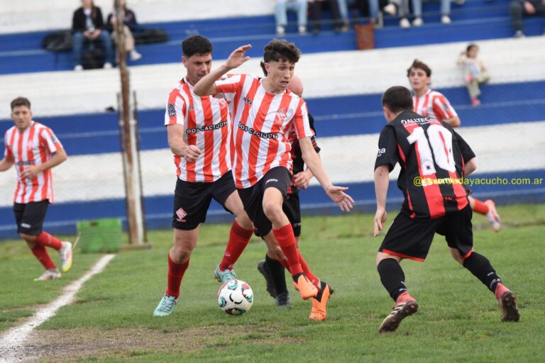 Fútbol de la URD: Empate albirrojo, derrota rojinegra y victoria tricolor