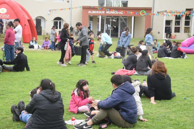 Cultura y deportes de la Municipalidad festejaron el Día del Niño en el Inde