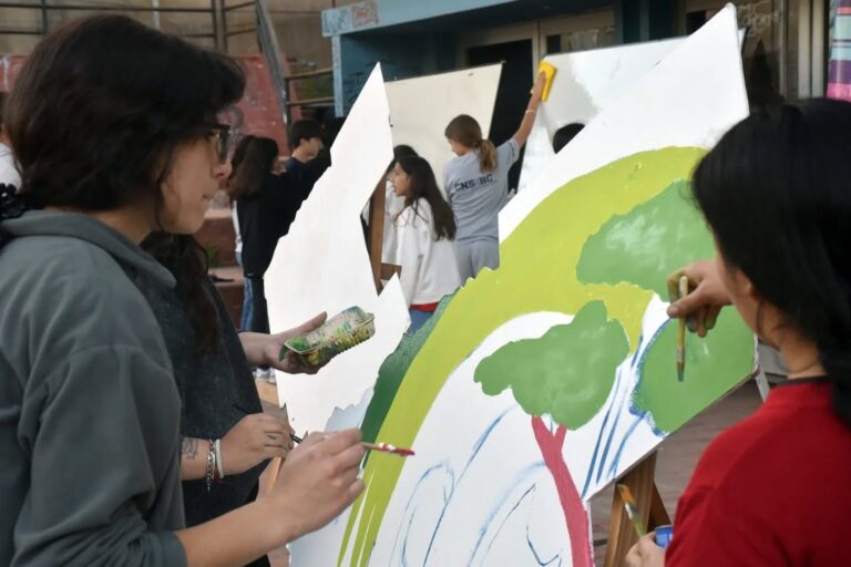 ¡Ayacucho Pinta 2025 fue una explosión de color y arte!