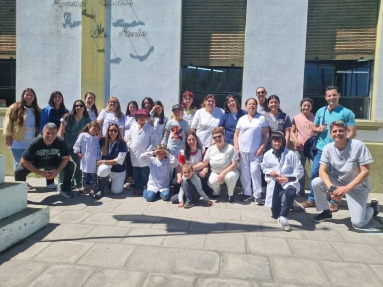 𝐉𝐨𝐫𝐧𝐚𝐝𝐚 𝐝𝐞 𝐒𝐚𝐥𝐮𝐝 𝐄𝐬𝐜𝐨𝐥𝐚𝐫 𝐞𝐧 𝐋𝐚 𝐂𝐨𝐧𝐬𝐭𝐚𝐧𝐜𝐢𝐚